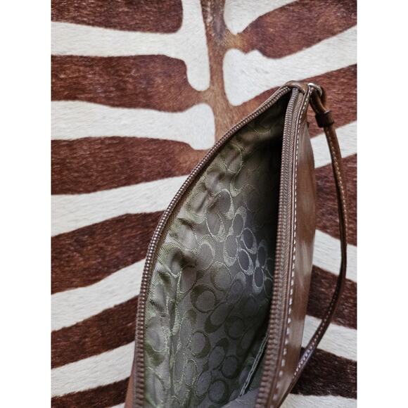 VTG COACH Soho British Tan Leather Wristlet Clutch Snap Front Flap Pocket Buckle - Picture 6 of 6